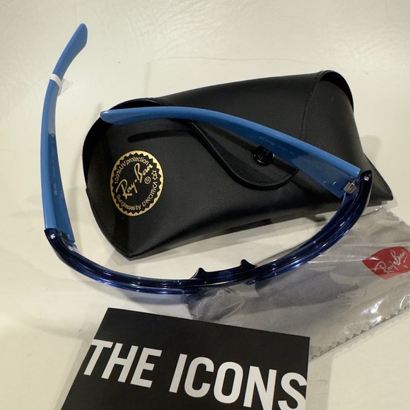 NEW Ray Ban R8 4332 Sport Blue Transparent Iconic Complete With Kit - Picture 5 of 5